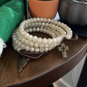 Nude/Ivory Sparkly Wrap Around Beaded Western Bracelet